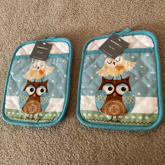 new condition, set of 2, pot mitts with owl cute design - Picture 2 of 4